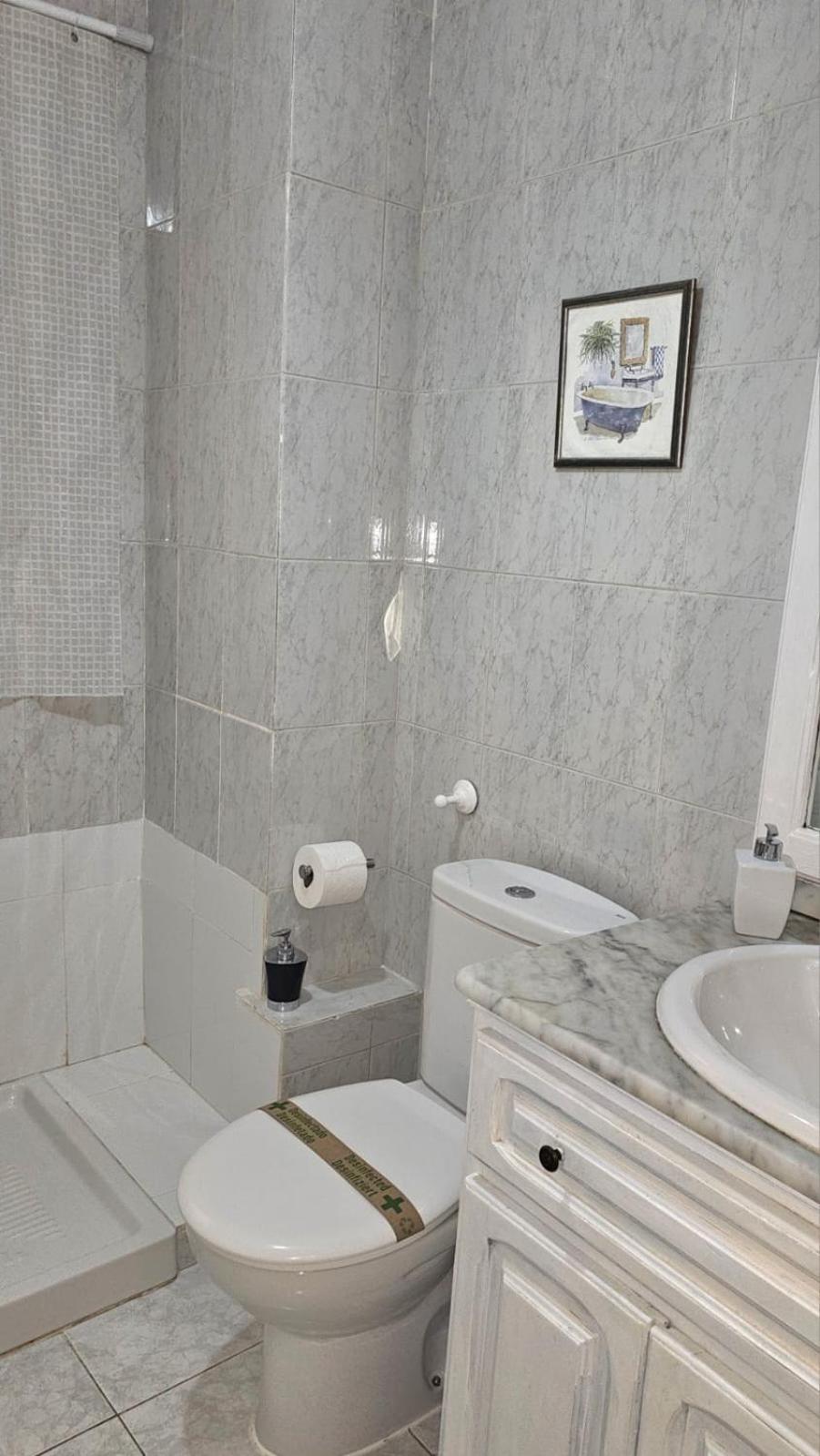 Ideal Holiday Apartment One Bedroom City Center Малага Экстерьер фото