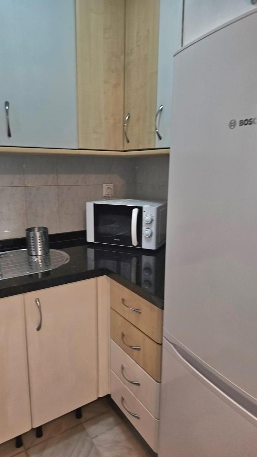 Ideal Holiday Apartment One Bedroom City Center Малага Экстерьер фото